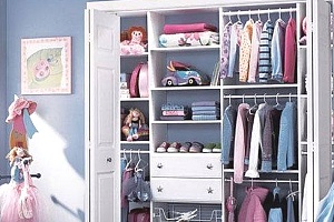 换季时如何整理孩子的衣柜，才不让它乱成一团？